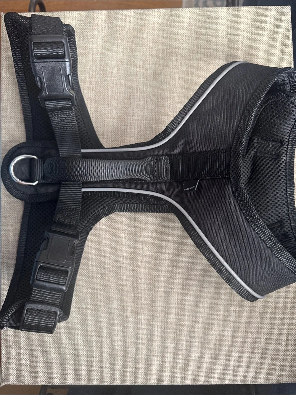 Pet Safe comfortable black